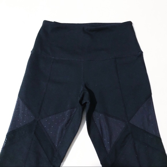 Zella - Black Mesh Legging - Picture 2 of 5